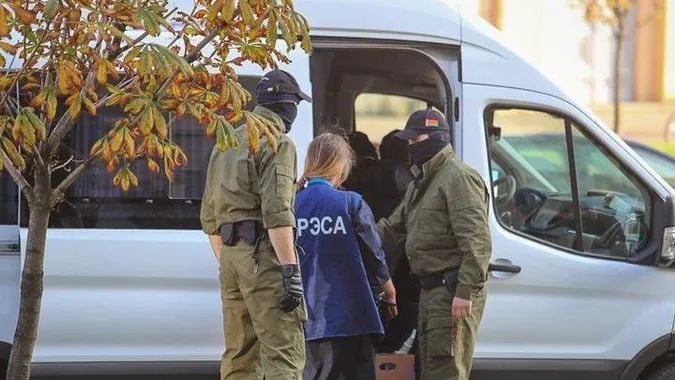 У Білорусі затримали понад сто учасниць жіночого маршу