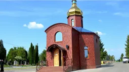 Храм для всіх: історія будівництва церкви на кладовищі в Гаразджі (фото)