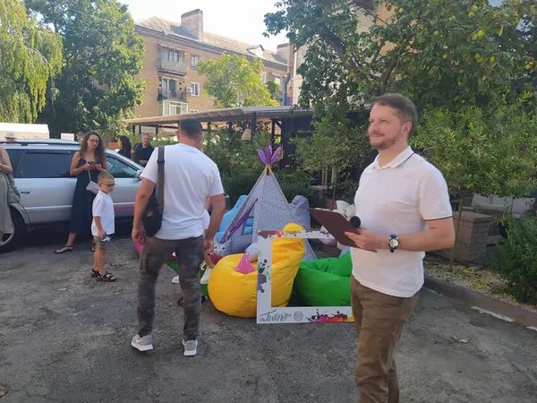 У Чернігові фестиваль CheTwinsFest 2021 зібрав 85 пар близнюків та двійнят (фото)