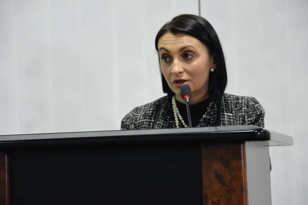 «На жаль я змушена констатувати факт, що на сьогодні рішення, підписане Пустовітом, підписане з порушенням норм законодавства»