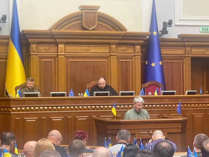 Ткаченко «всьо»: Рада відправила у відставку міністра культури