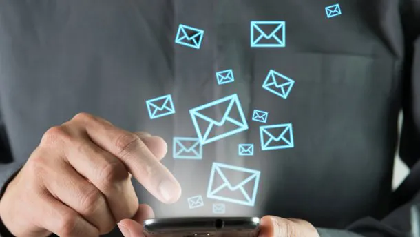 У США мобільні оператори планують відмовитися від SMS