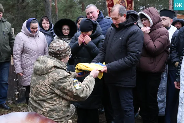 На Волині попрощалися з 20-річним захисником Костянтином Масюком (фото)