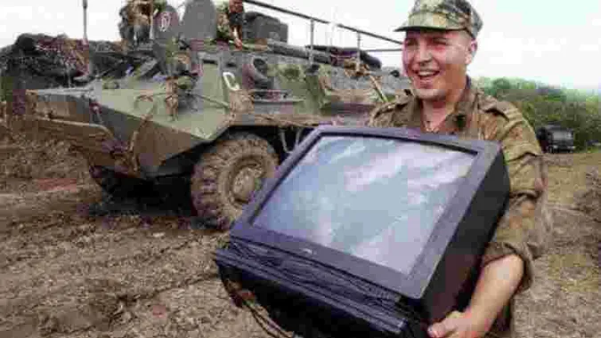 Окупанти крадуть їжу і побутову техніку в українців – Генштаб