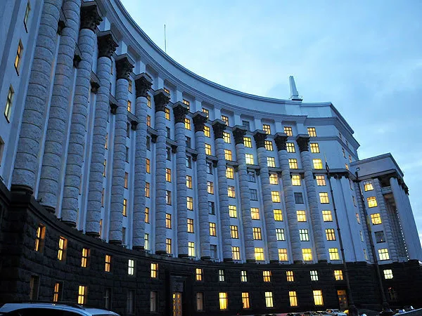 Кабмін збільшив видатки на об'єднані громади