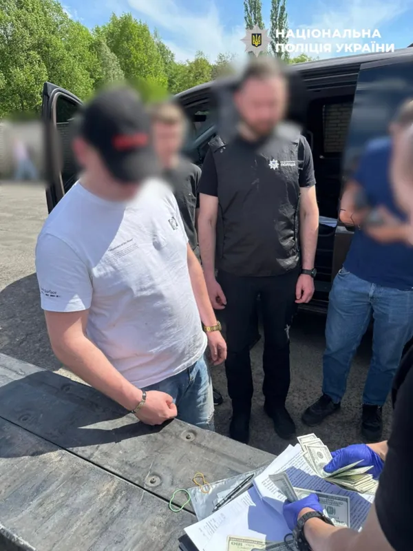 Підприємиця + ексвійськовий + лікарі + 15 тисяч доларів: на Волині викрили схему фіктивної інвалідності (фото)