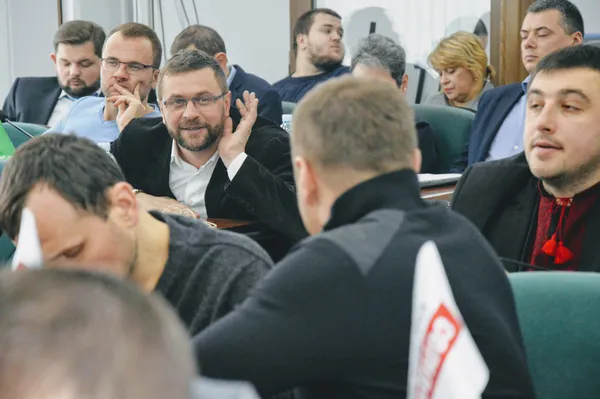 Як приймали бюджет Луцька на 2017 рік. Репортаж