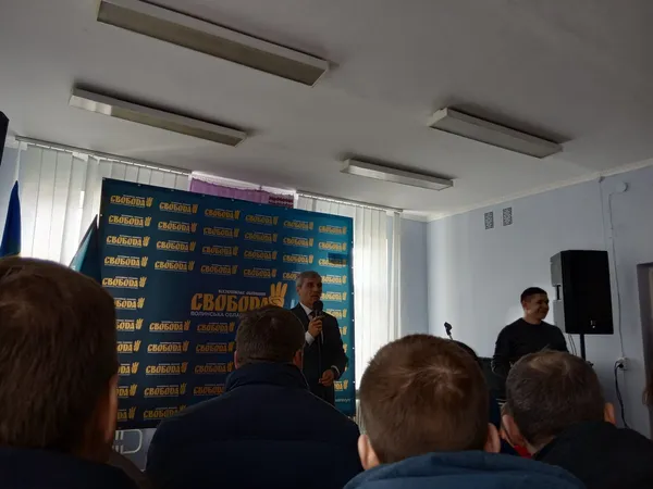Кандидати в президенти і VIP-агітатори: хто приїжджав на Волинь у березні