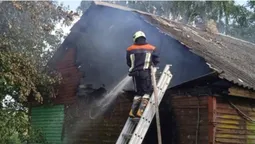 У Луцькому районі горів житловий будинок (фото)