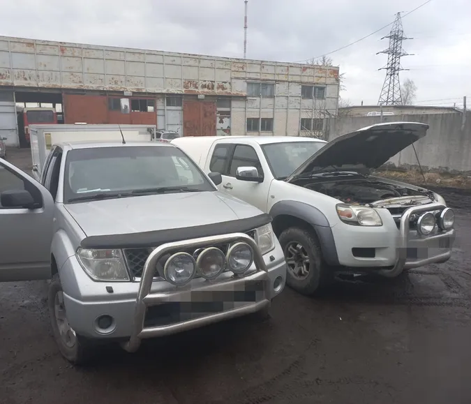 17 тисяч доларів за авто для ЗСУ: волинянин торгував гумдопомогою (фото)