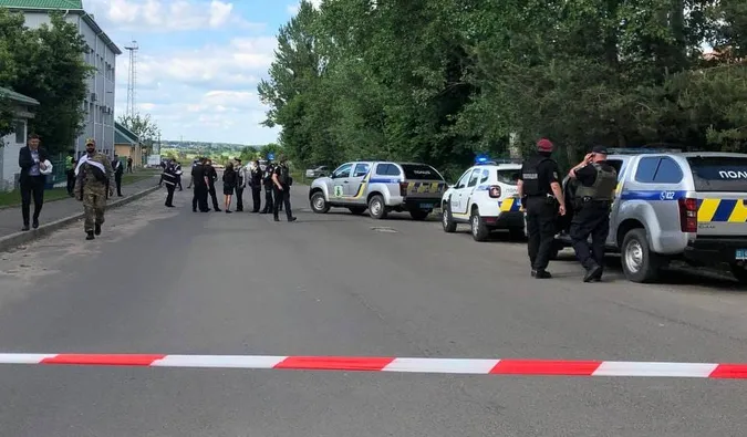 У Луцьку на Єршова – поліцейська спецоперація