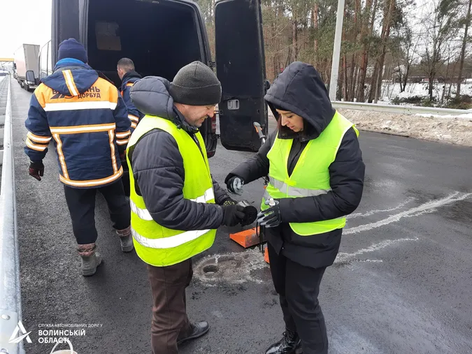 На «варшавці» перед ПП «Ягодин» відремонтували дорогу (фото)