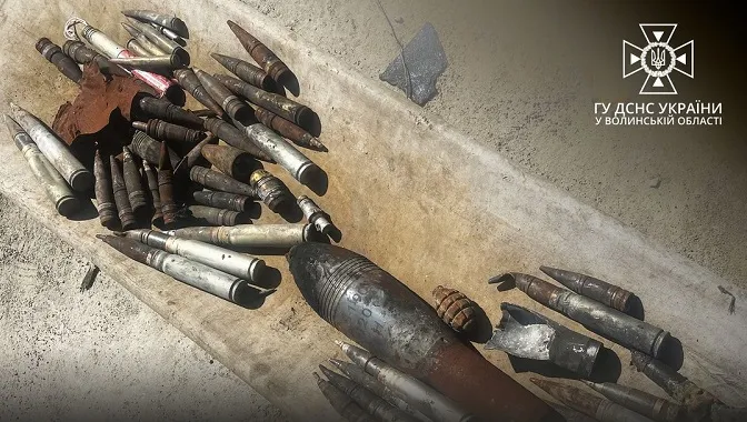 Волинські піротехніки розміновують звільнені території Донеччини