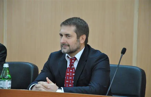 Хто очолить п’ять областей України: короткі біографії