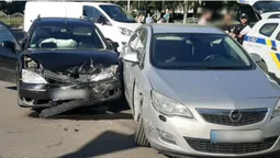 ДТП у Луцьку: не поділили дорогу Opel і Ford (фото)