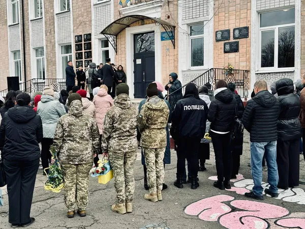 У Нововолинську відкрили меморіальні дошки на честь полеглих Героїв (фото)