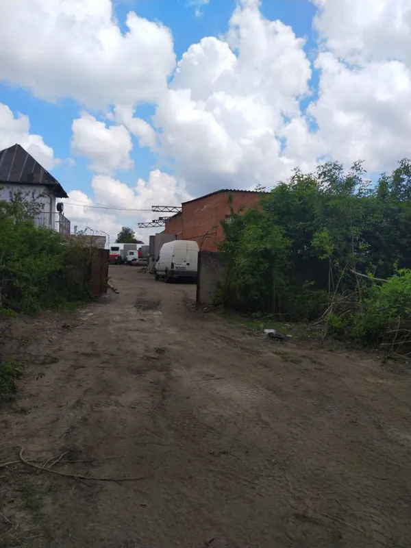 Гнідавський завод просить Луцькраду прибрати сміття біля полів фільтрації (фото)