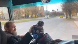 Духовний рейс: чому намісник  монастиря у Жидичині щонеділі працює водієм автобуса (відео)