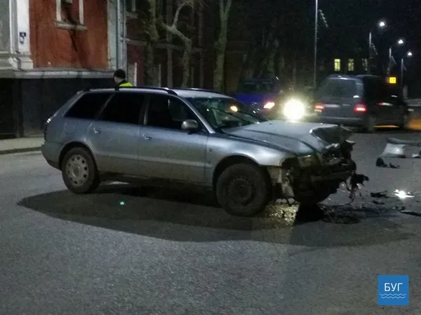 На Волині «беха» «влетіла» в натовп (фото)