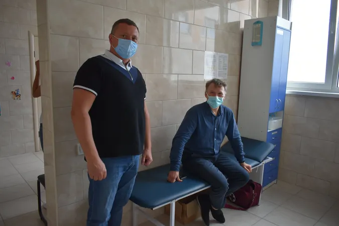 Голова Волинської ОДА відвідав один із центрів вакцинації в Луцьку (фото)