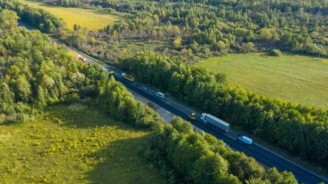 Показали, як на Волині ремонтують міжнародний автошлях на Брест (фото)