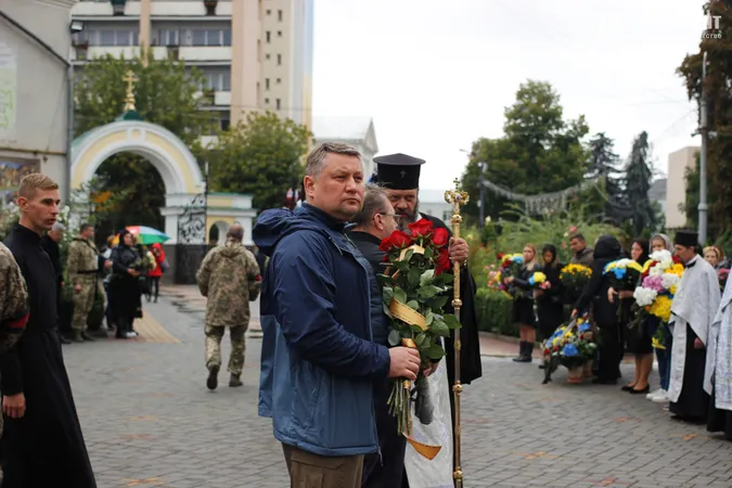 У Луцьку попрощалися із загиблими захисниками Ігорем Бохонюком і Романом Волошкіним (відео)