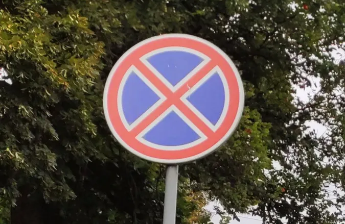 У Луцьку – проти паркування автомобілів біля проблемного перехрестя в районі Кічкарівки