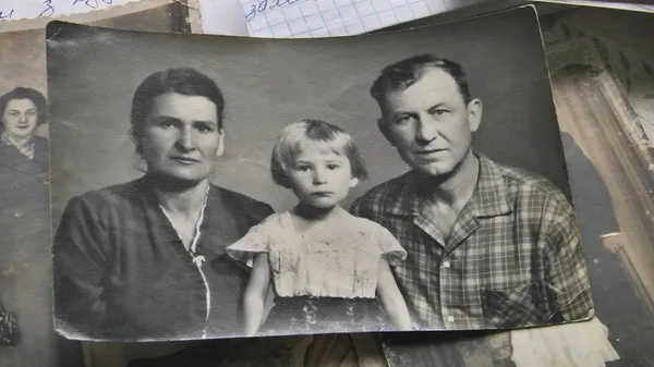 Сімейне фото Конаховичів