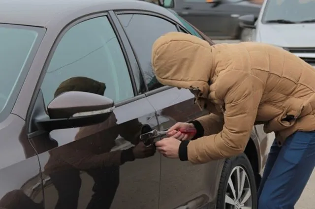 На Волині десятикласник піде під суд за угон авто та крадіжку велосипеда