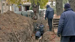 У Луцьку через витоки вісім будинків лишилися без опалення (відео)