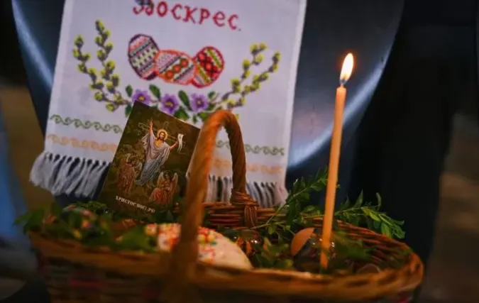 Як правильно вітатися напередодні Великодня