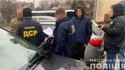 На Волині затримали офіцера-хабарника (фото)