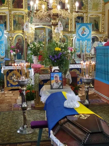 На Волині попрощалися із загиблим воїном Сергієм Сливкою (фото)