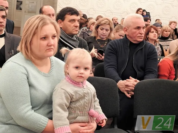 Луцький депутат завітав з гостинцями до школярів (фото)