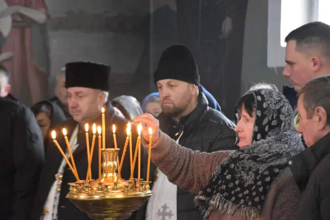 У Луцькій громаді попрощалися з Героєм Миколою Мандзюком (фото)