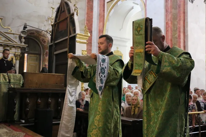 Яким було престольне свято у луцькому соборі Святої Трійці (фото)