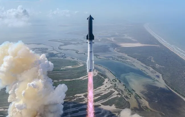 SpaceX вперше запустила найбільшу ракету у світі Starship V3