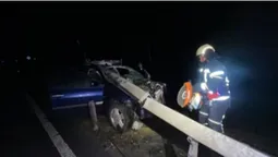 У Колках автомобіль врізався у відбійник (фото)