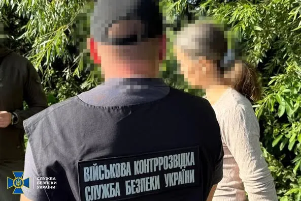 Шпигувала за аеродромами на заході України: СБУ затримала агентку росіян (фото)