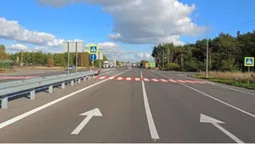 На трасі Київ – Ковель – Ягодин ремонтують вибоїни і міняють знаки (фото)