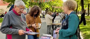 Книги просто неба та зустрічі з письменниками: у Нововолинську відбулася книжкова толока (фото)