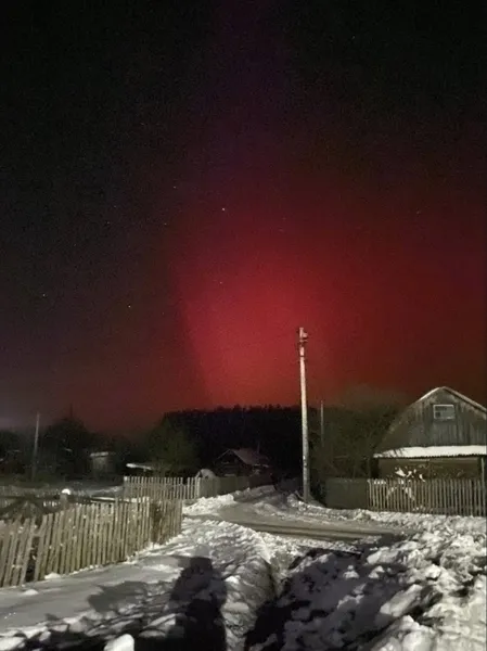 У небі над Волинню знову помітили унікальне природне явище (фото)