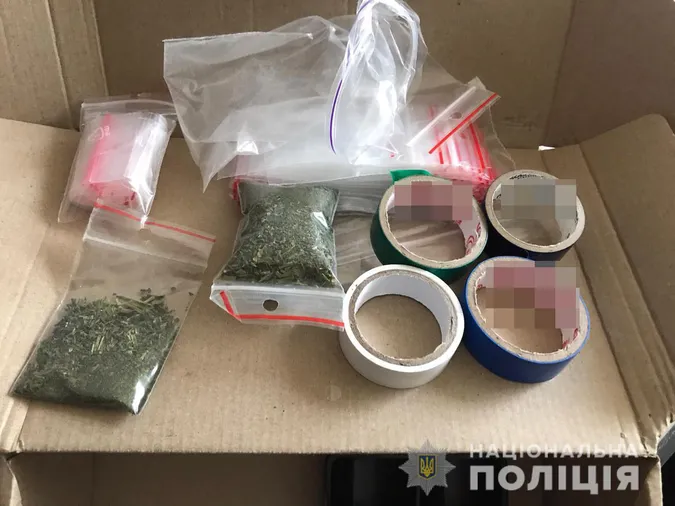 У закладчиці із Луцька виявили наркотиків на чверть мільйона (фото)