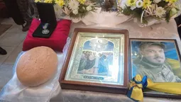 Від отриманих травм помер у лікарні: на Волині попрощались з Героєм Богданом Карвацьким (фото)
