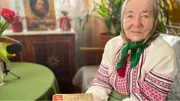 «Без Шевченка нема України»: 87-річна волинянка напам’ять цитує «Кобзар» і чекає сина з війни (фото, відео)