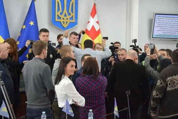 Муніципали пояснили, що робили в Луцькраді 
