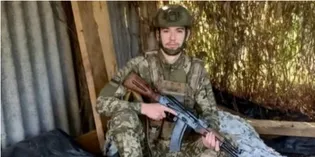 Перебило ногу, але командування не залишив: прикордонник із Волині розповів про жорсткий бій на Харківщині (фото)