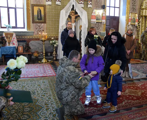 На Волині родинам загиблих прикордонників вручили нагороди