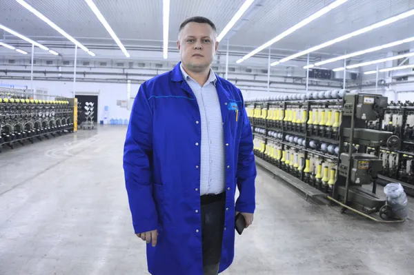 Як у Луцьку виготовляють унікальне волокно для «вічних» захисних масок (фото) *