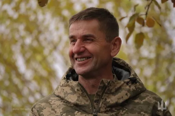 Став інженером: вчитель хімії і географії школи на Волині пішов у ЗСУ (фото)